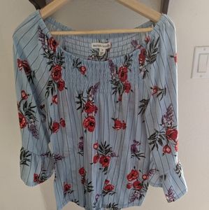 New York Laundry top